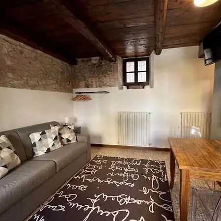 La Celestina Apartment